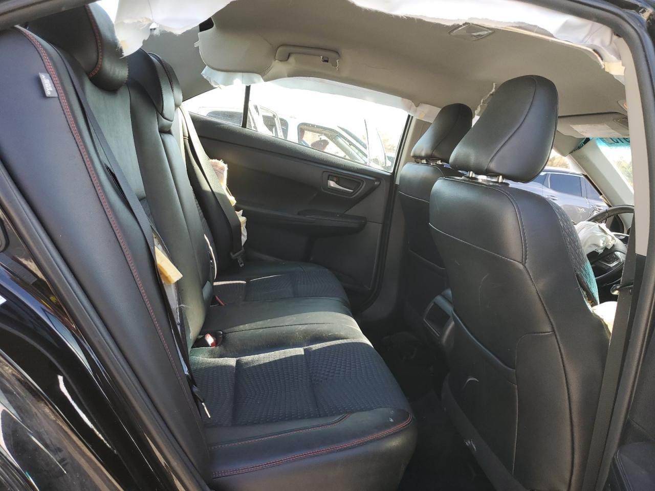 2015 TOYOTA CAMRY