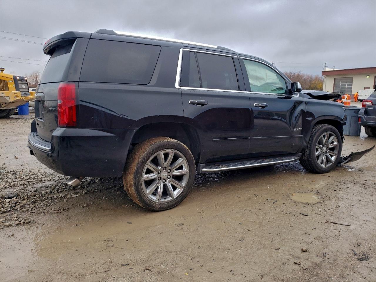 2017 CHEVROLET Tahoe