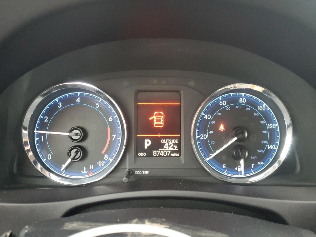 2018 TOYOTA COROLLA