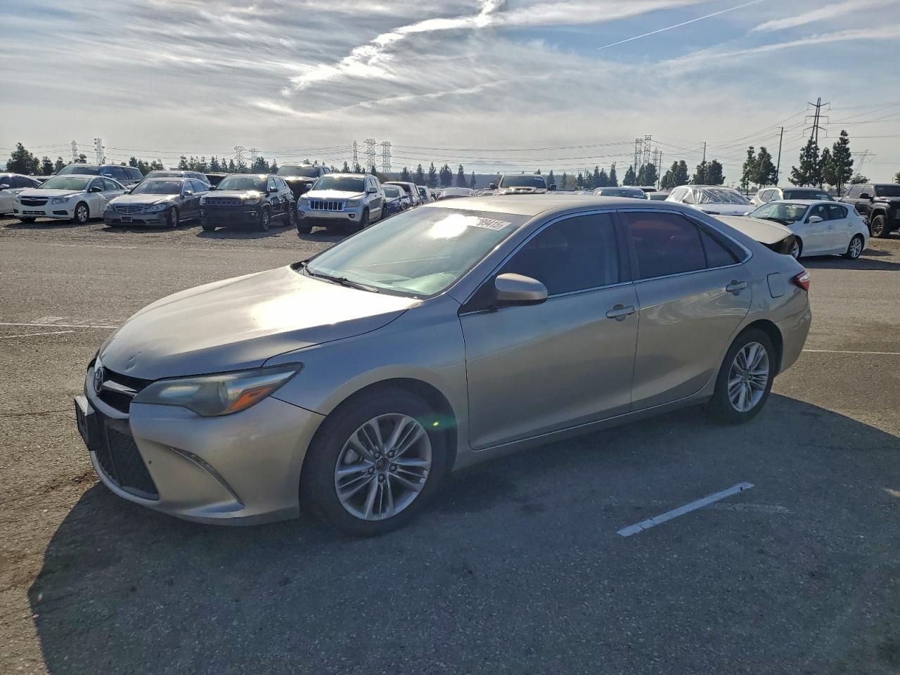2016 TOYOTA CAMRY