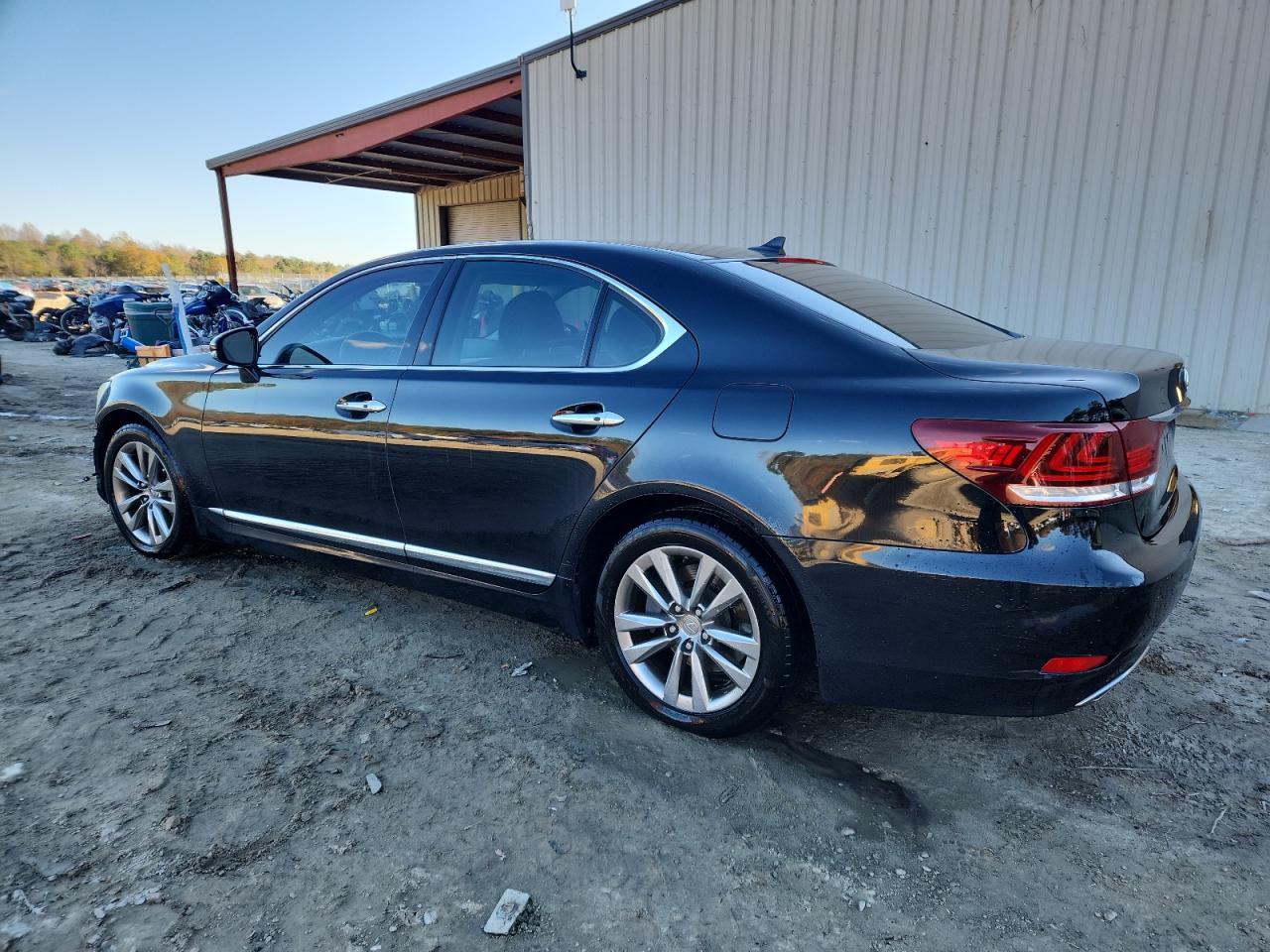 2013 LEXUS LS 460