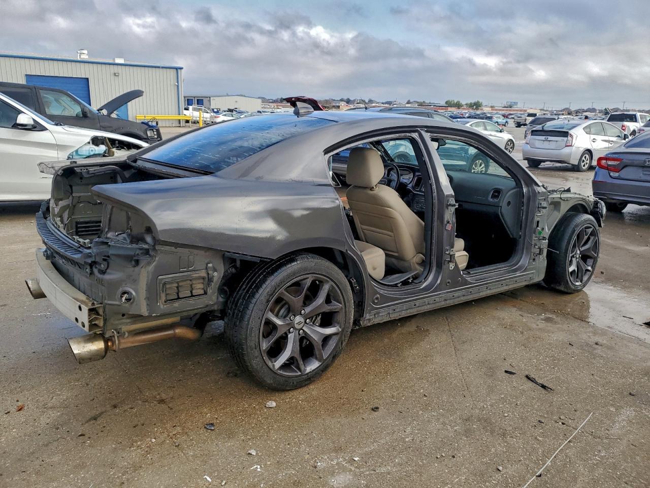 2018 DODGE CHARGER