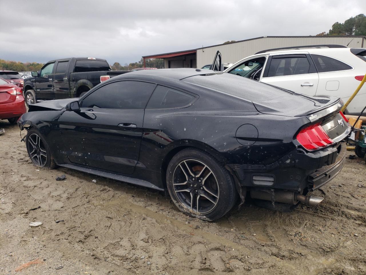 2020 FORD MUSTANG