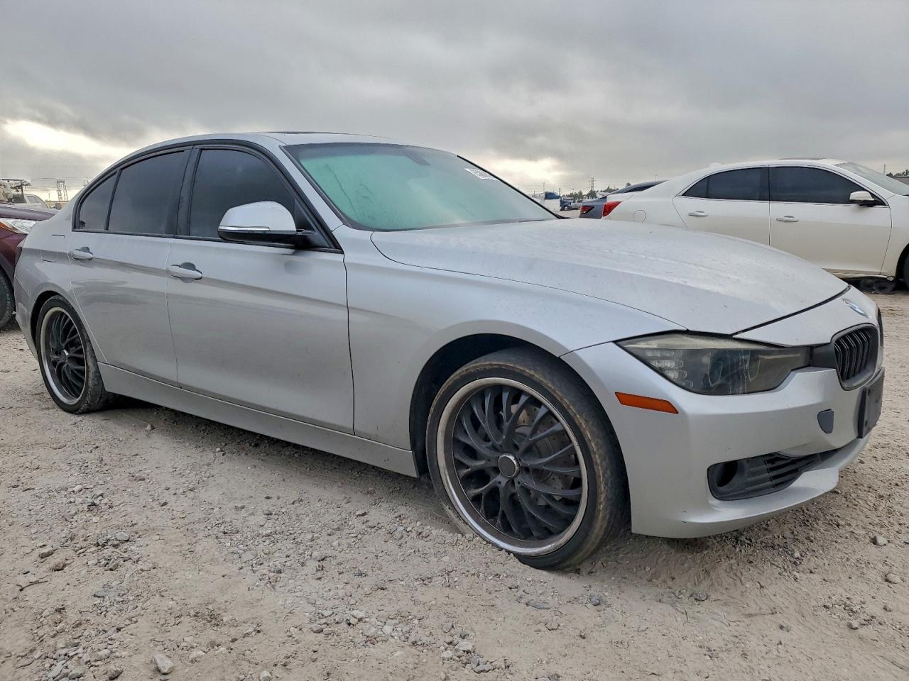 2013 BMW 3 SERIES