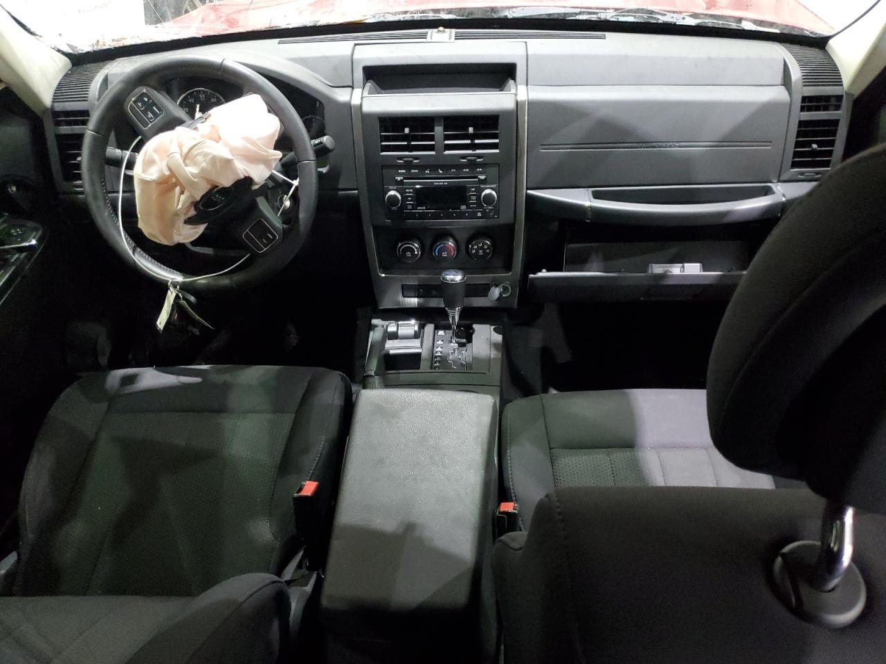 2011 JEEP Liberty