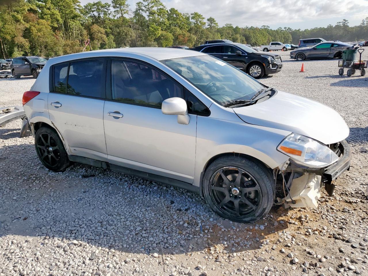 2007 NISSAN VERSA
