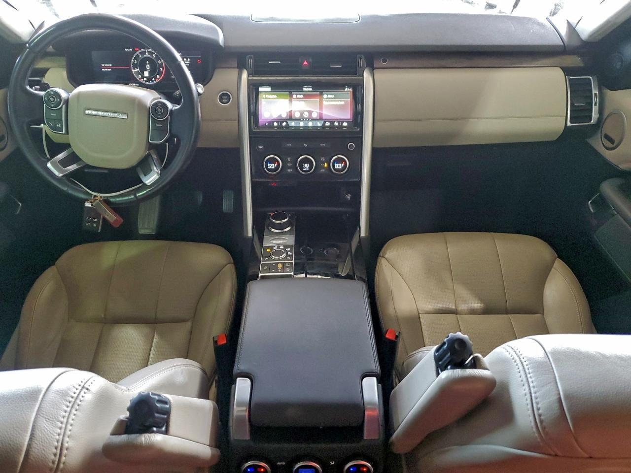 2018 LAND ROVER Discovery