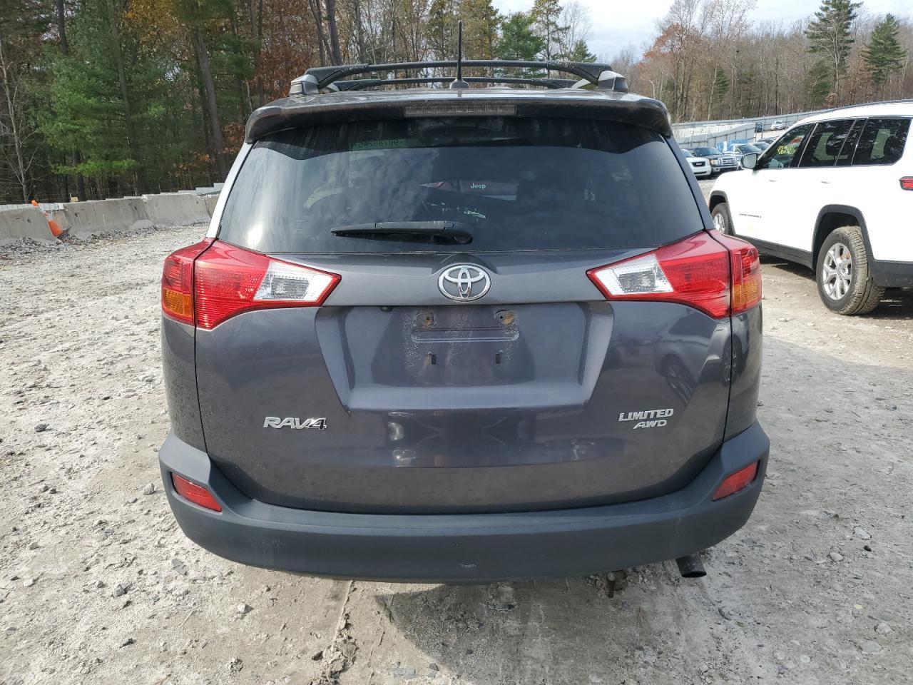 2015 TOYOTA RAV4