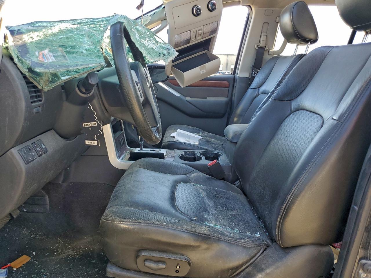 2012 NISSAN PATHFINDER