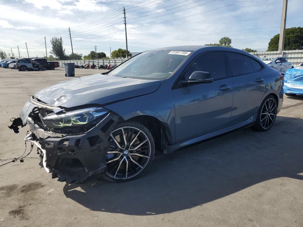 2023 BMW M235i