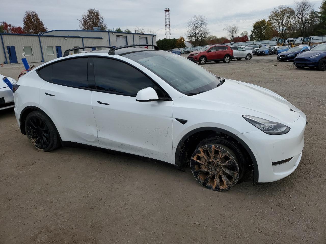 2022 TESLA MODEL Y
