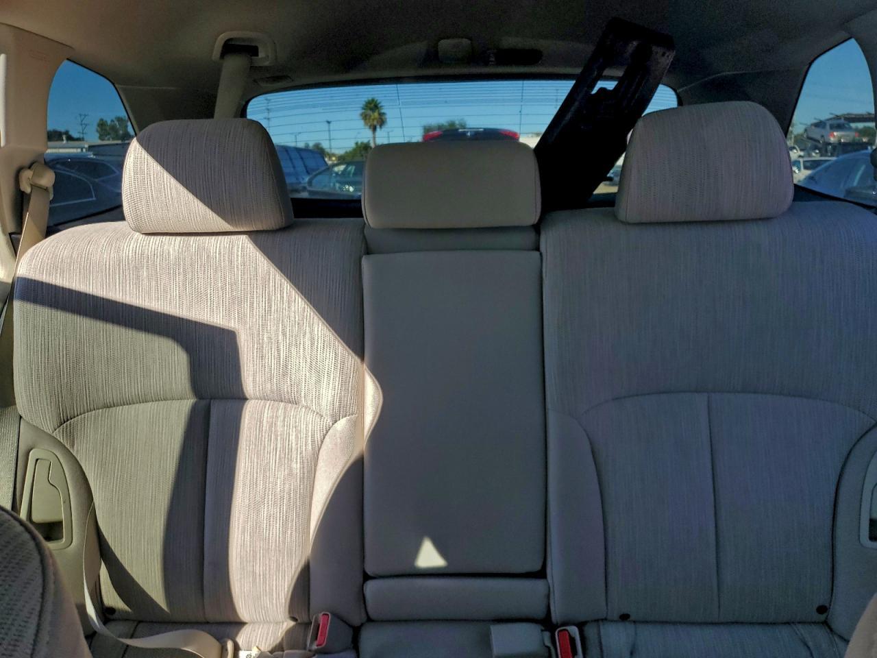 2013 SUBARU Outback