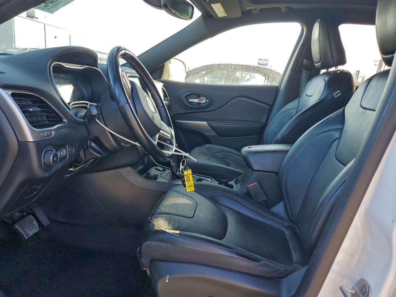 2021 JEEP CHEROKEE