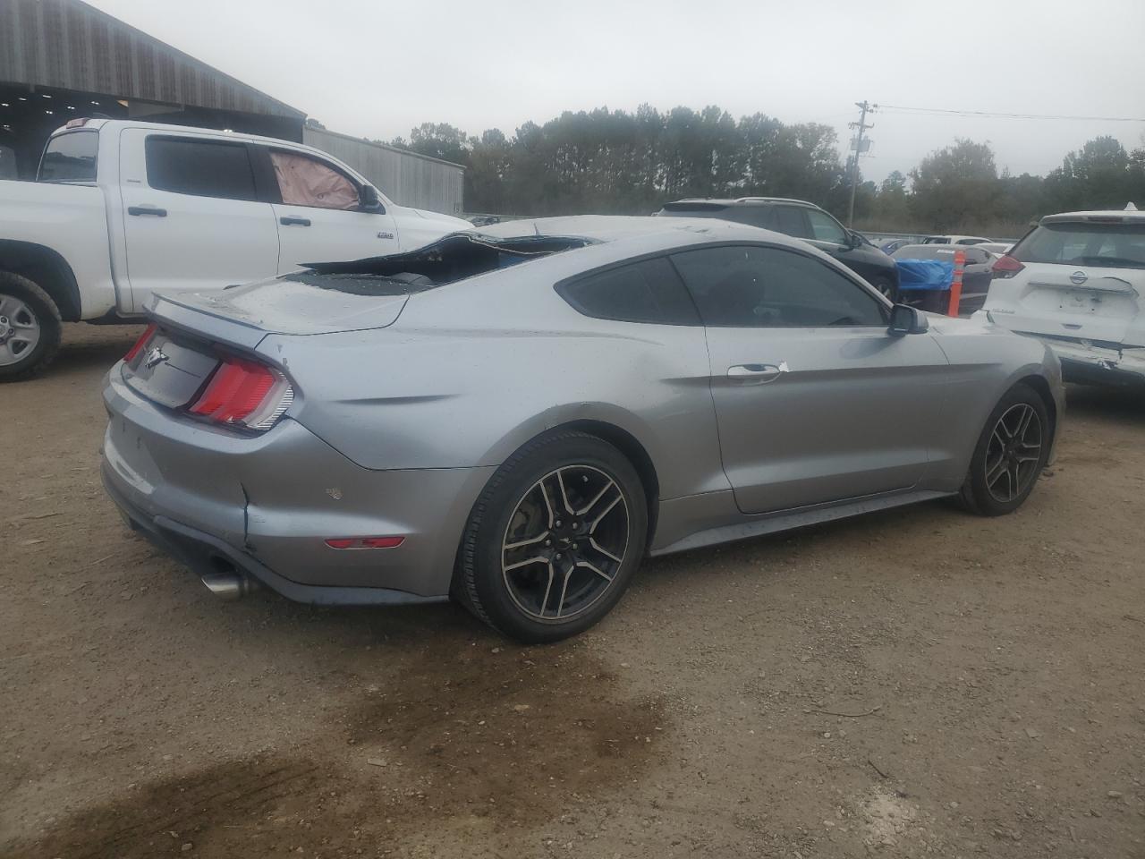 2020 FORD MUSTANG
