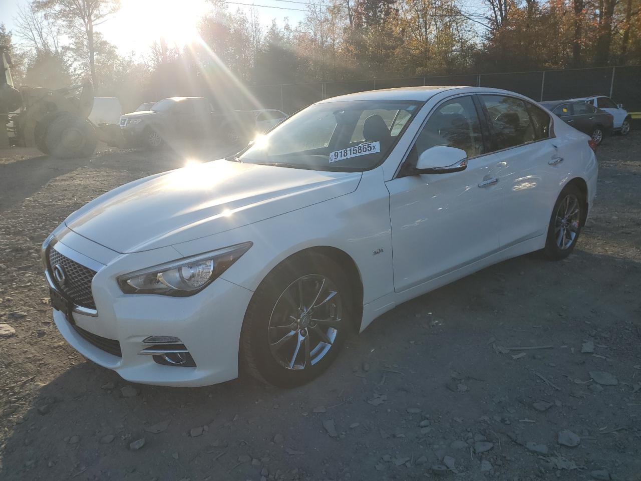 2017 INFINITI Q50