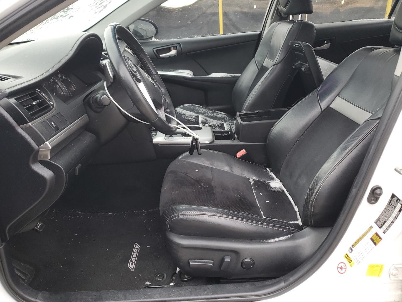 2012 TOYOTA CAMRY