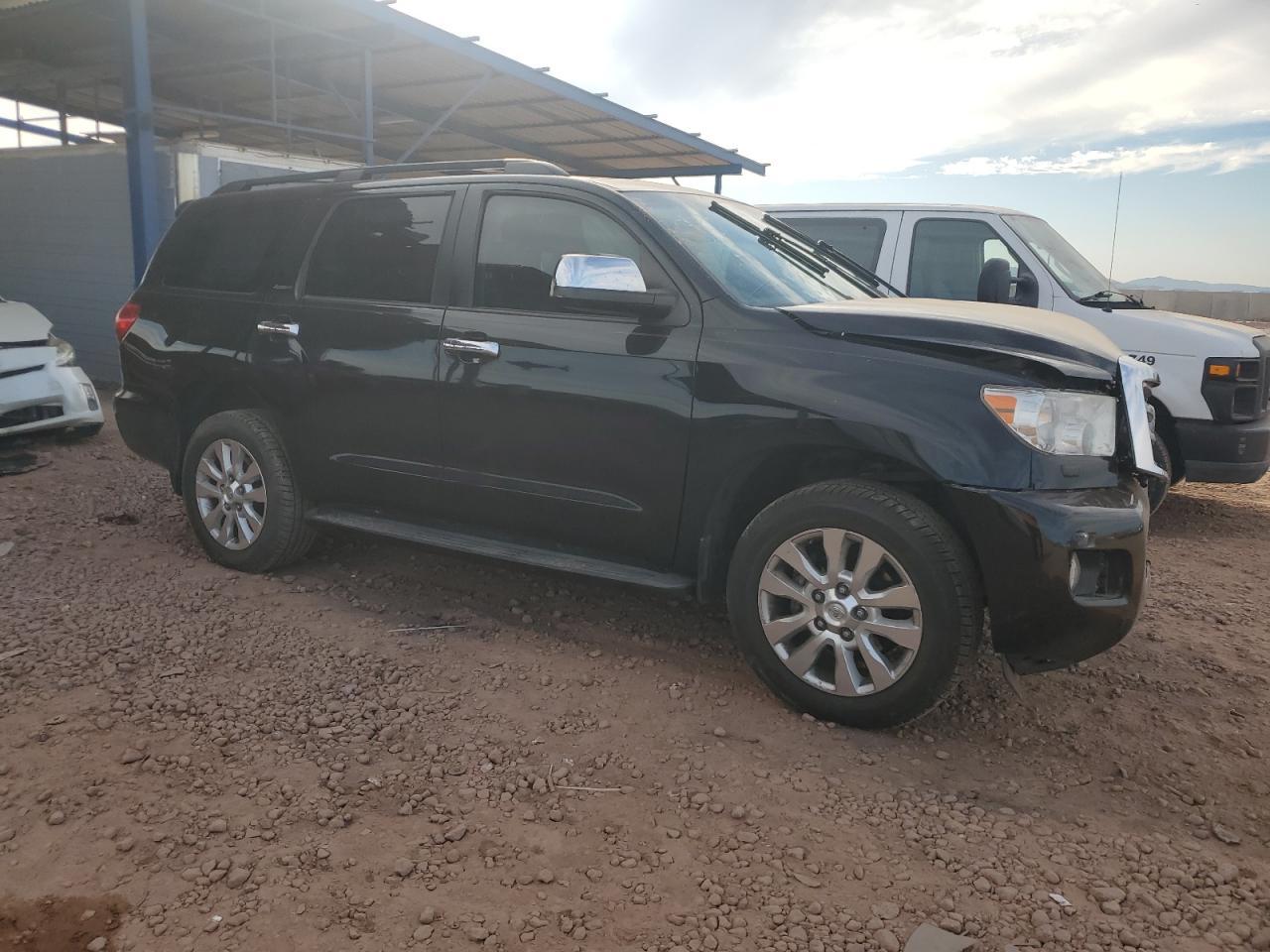 2010 TOYOTA Sequoia