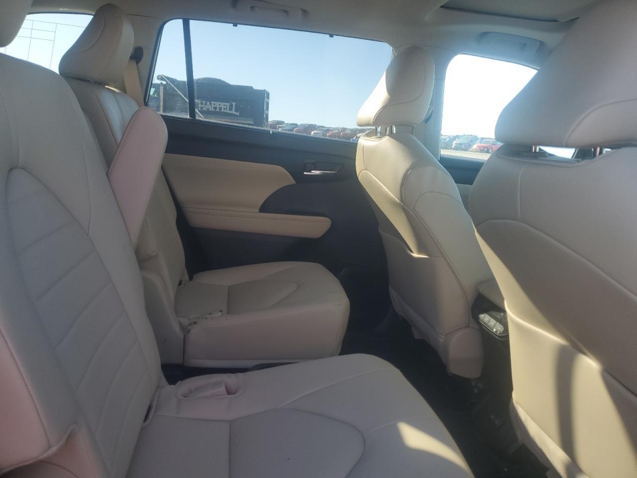 2023 TOYOTA HIGHLANDER