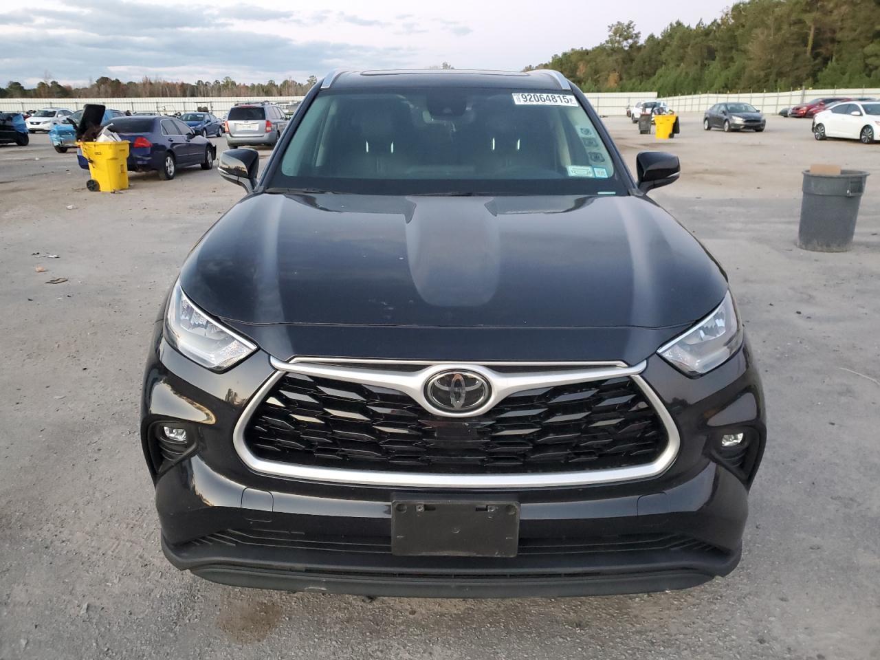 2020 TOYOTA HIGHLANDER