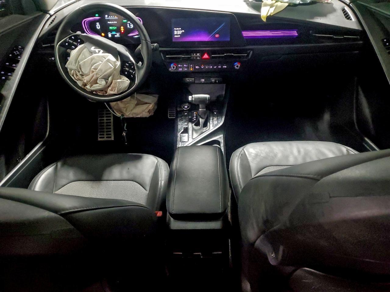 2023 KIA Niro