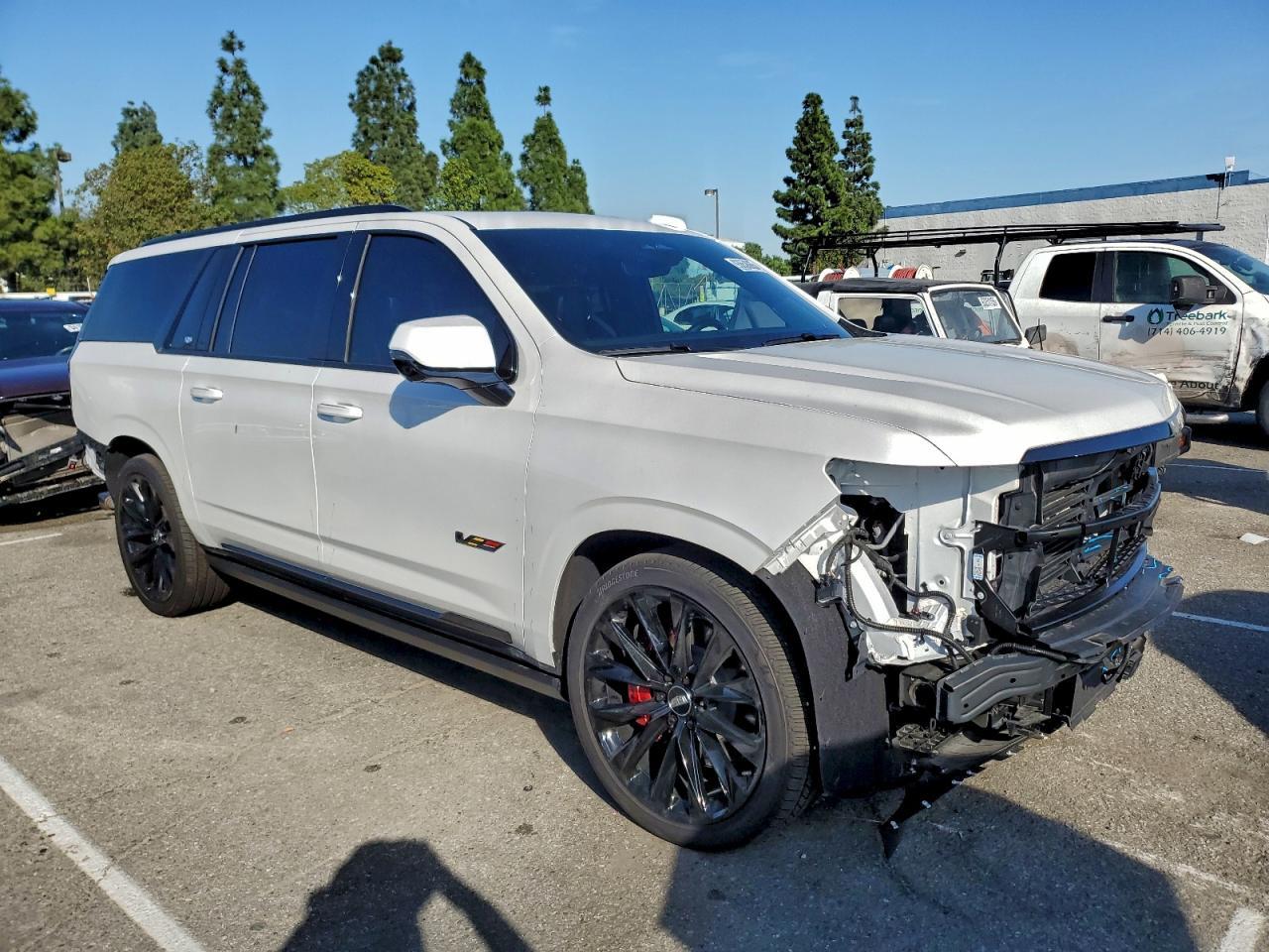2025 CADILLAC ESCALADE