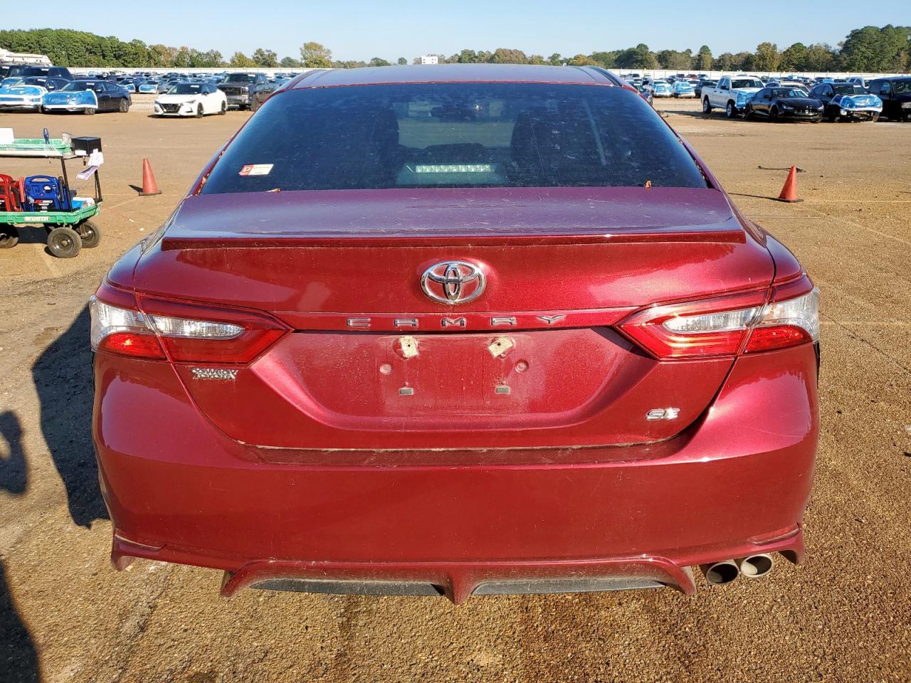 2018 TOYOTA CAMRY