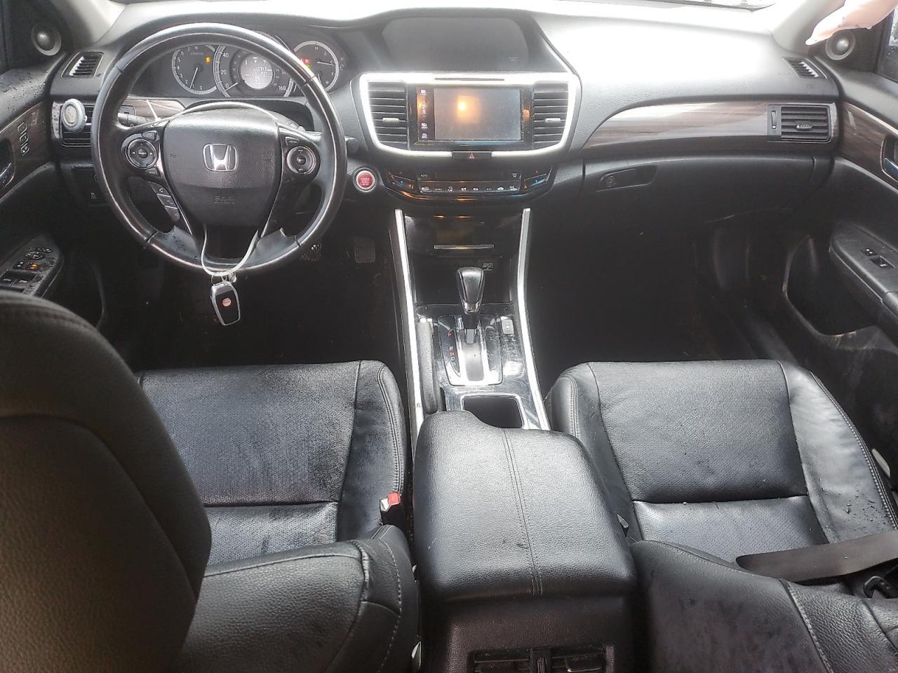 2017 HONDA ACCORD