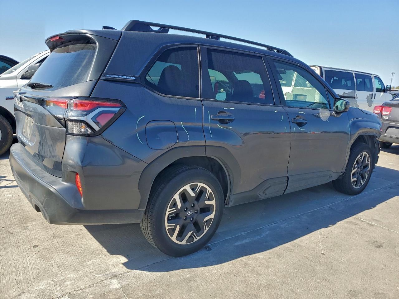 2025 SUBARU FORESTER