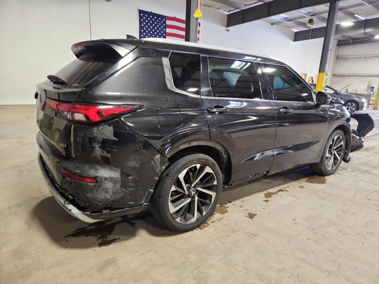 2022 MITSUBISHI outlander