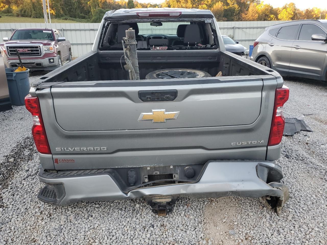2023 CHEVROLET Silverado