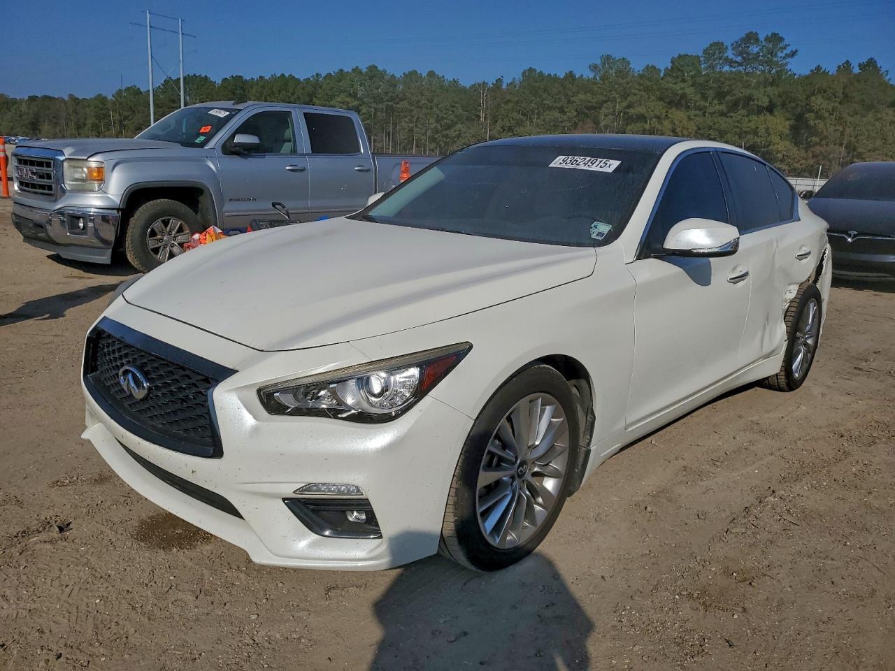 2018 INFINITI Q50