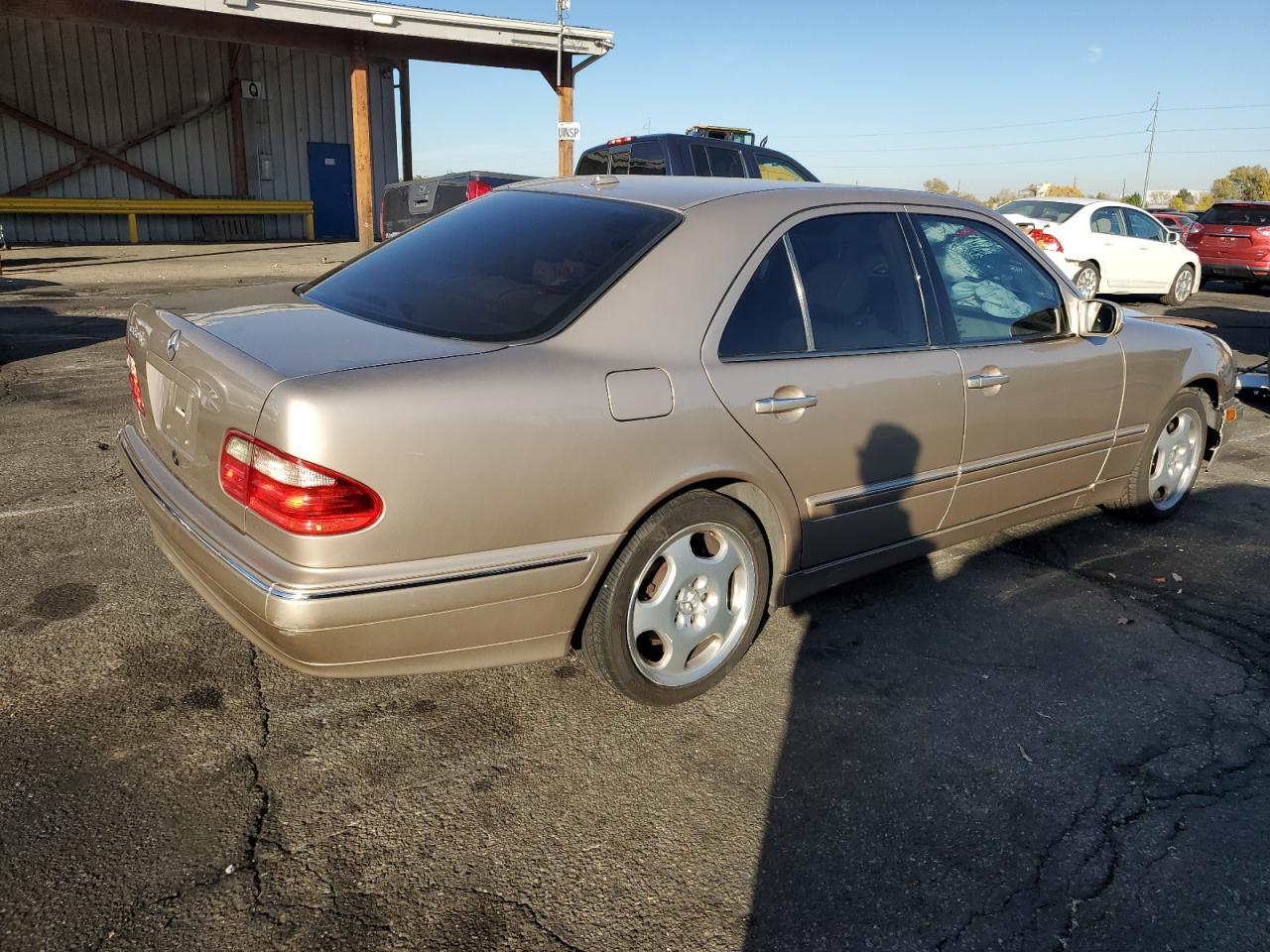 2002 MERCEDES-BENZ E-Class