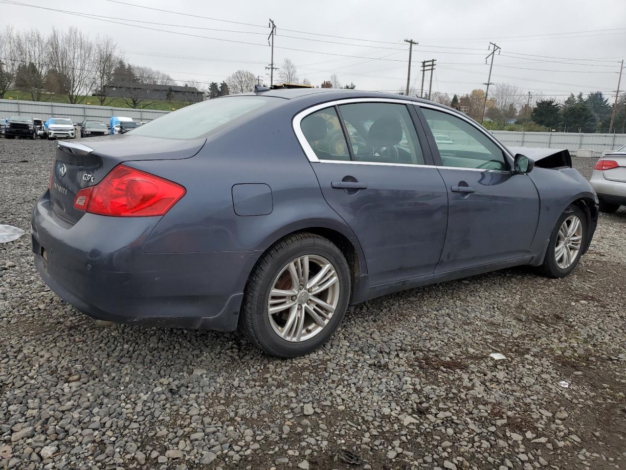 2010 INFINITI G37