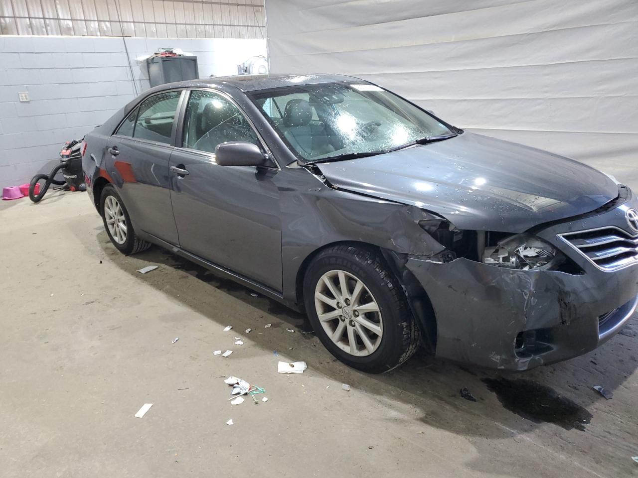 2010 TOYOTA CAMRY