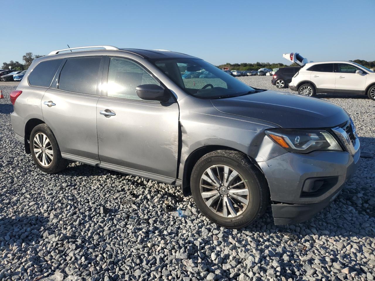 2018 NISSAN PATHFINDER
