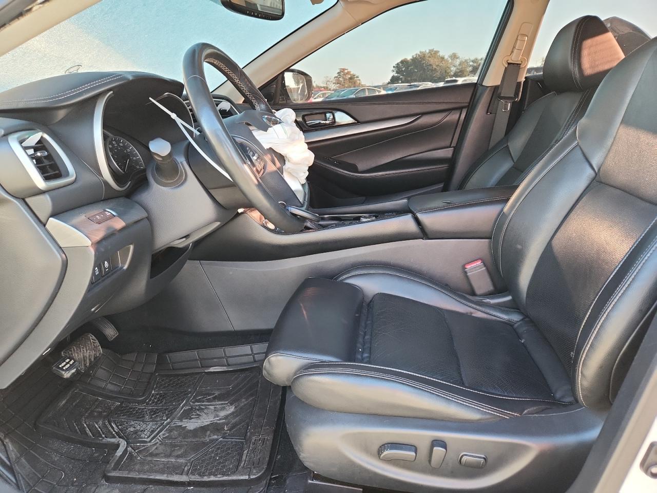 2018 NISSAN Maxima