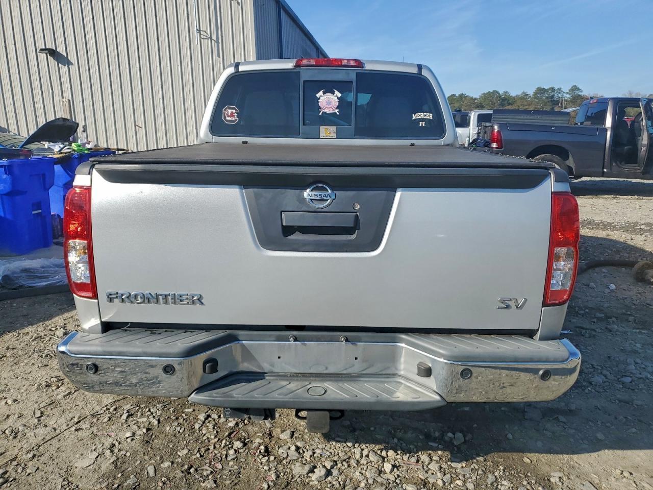2016 NISSAN Frontier