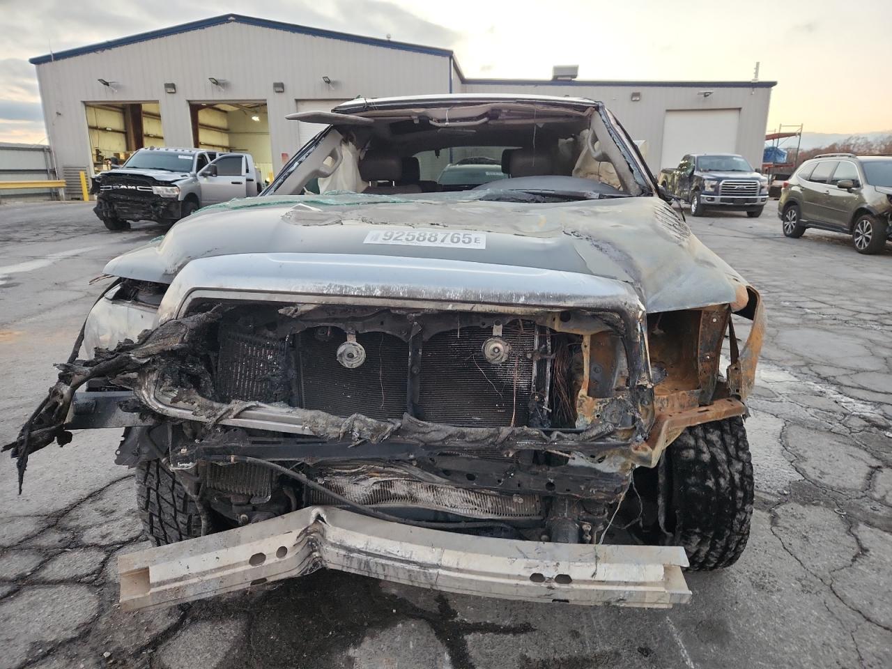 2008 TOYOTA Sequoia