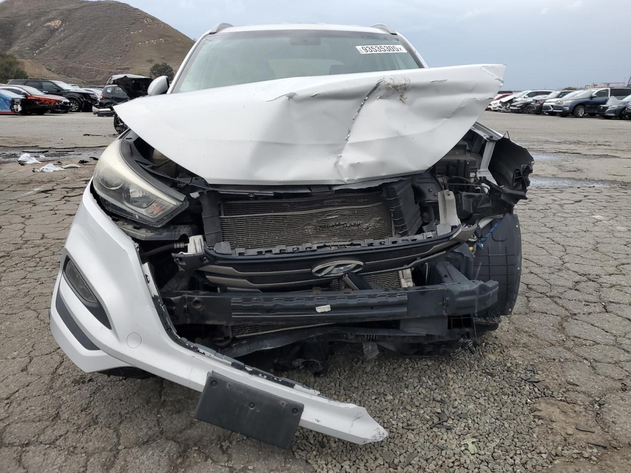 2016 HYUNDAI TUCSON