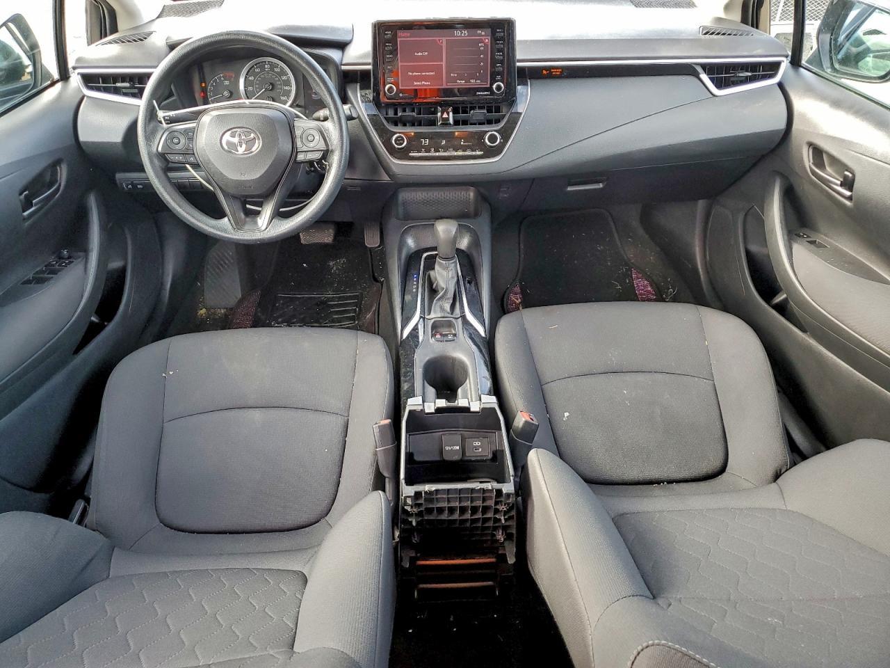 2022 TOYOTA COROLLA