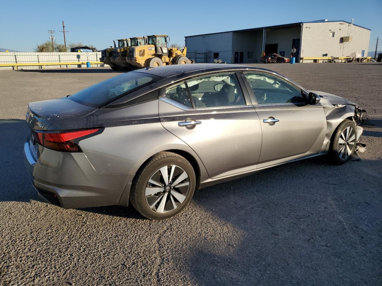 2022 NISSAN ALTIMA
