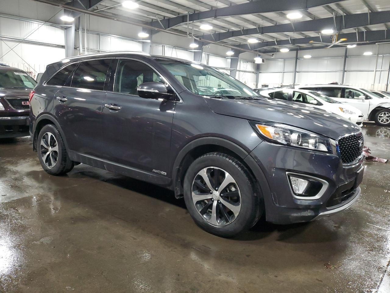 2016 KIA SORENTO