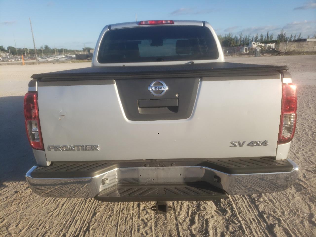 2012 NISSAN Frontier