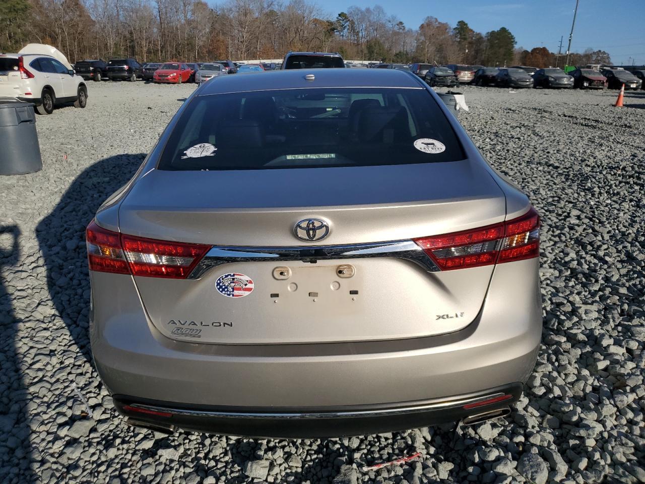 2017 TOYOTA Avalon
