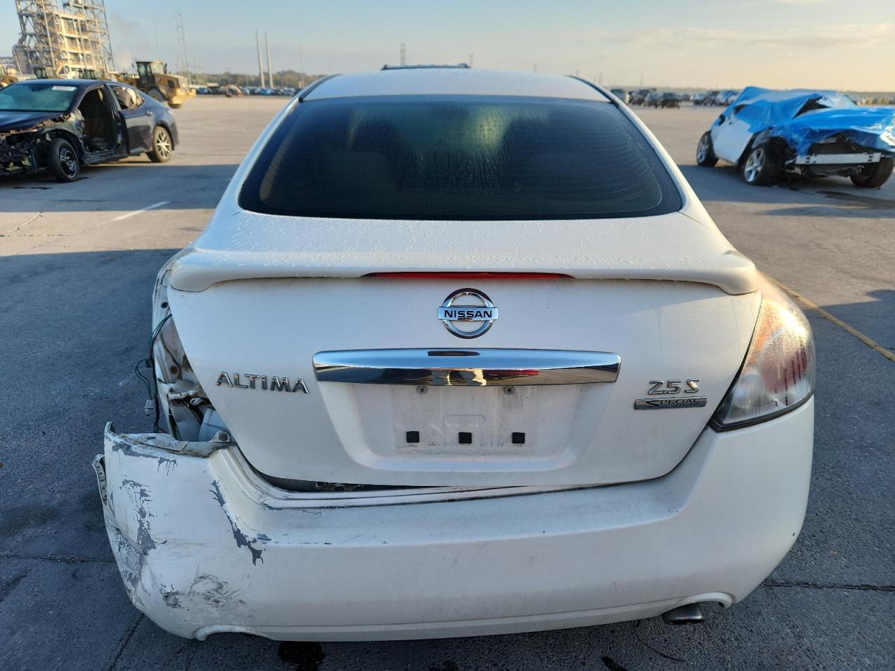 2011 NISSAN ALTIMA