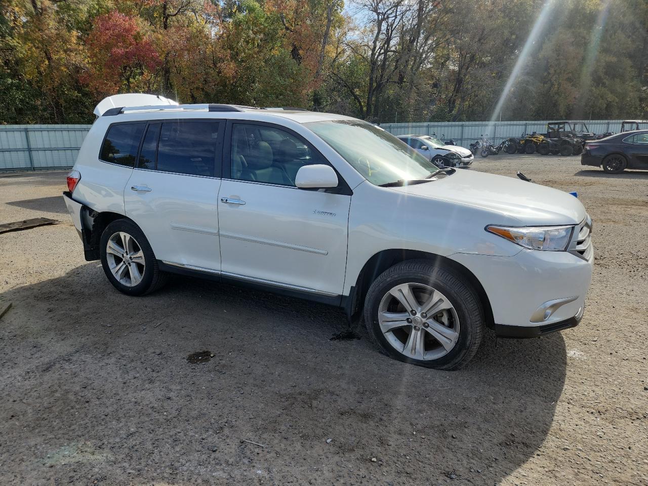 2013 TOYOTA HIGHLANDER