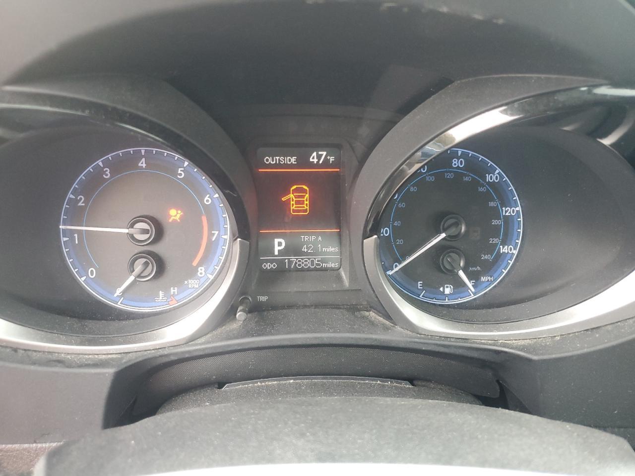 2015 TOYOTA COROLLA