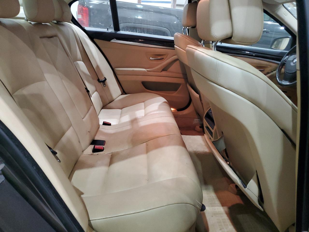 2011 BMW 5 series