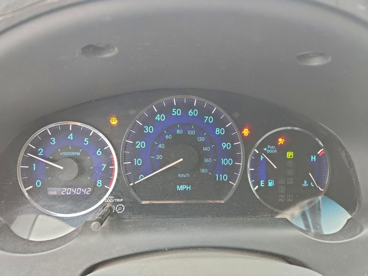 2010 TOYOTA SIENNA