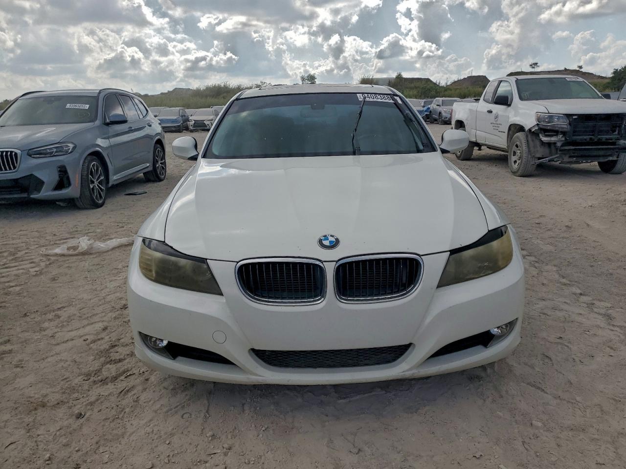 2011 BMW 3 SERIES
